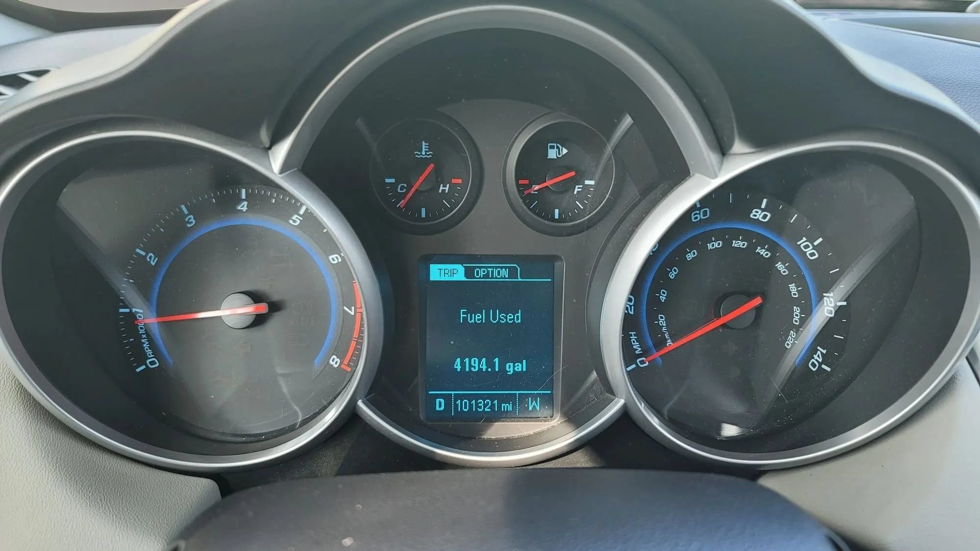 Used 2014 Chevrolet Cruze LS FWD image 25