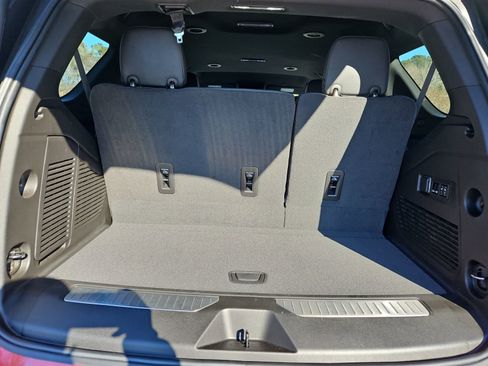 Used 2024 Chevrolet Tahoe RST w/ Luxury Package image 19