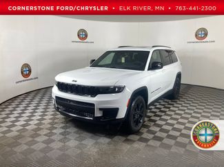 Used 2024 Jeep Grand Cherokee L Altitude video 1