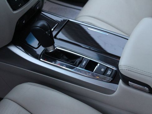 Used 2015 Acura RLX w/ Technology Package image 24