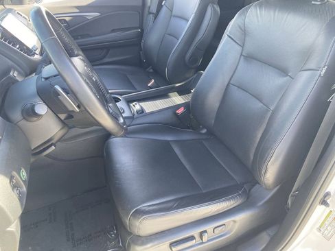 Certified 2023 Honda Ridgeline RTL image 18