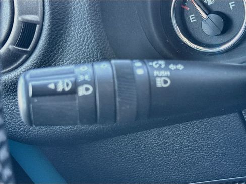 Used 2018 Jeep Wrangler Unlimited Sport w/ Connectivity Group AWD/4WD image 11