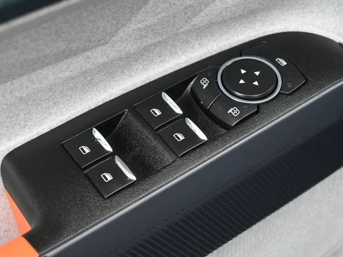 Certified 2022 Ford Maverick XLT w/ Equipment Group 300A Standard image 10