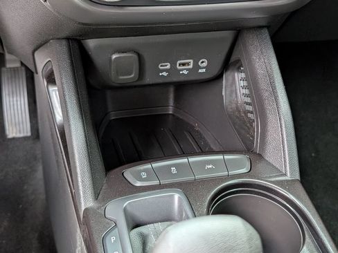 Certified 2023 Chevrolet TrailBlazer LT FWD image 9
