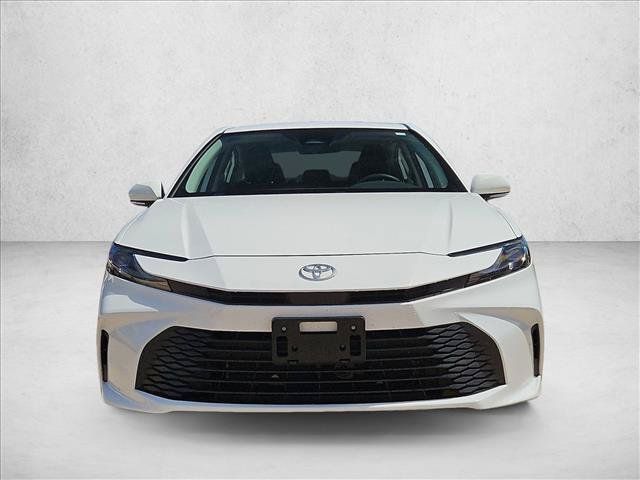 Used 2025 Toyota Camry LE FWD image 2