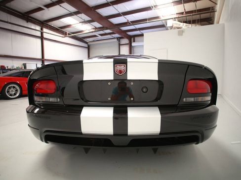 Used 2006 Dodge Viper SRT-10 RWD image 6