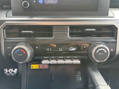 Certified 2025 Toyota 4Runner TRD Sport AWD/4WD image 37