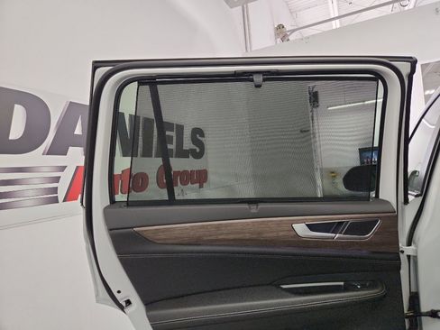 New 2026 Volkswagen Atlas SEL AWD/4WD image 37
