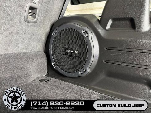 Used 2021 Jeep Wrangler Unlimited Rubicon 4xe w/ Steel Bumper Group AWD/4WD image 26
