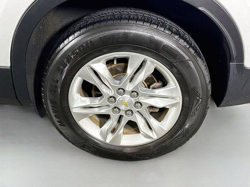 Used 2019 Chevrolet Blazer LT w/ Sound & Technology Package FWD image 36