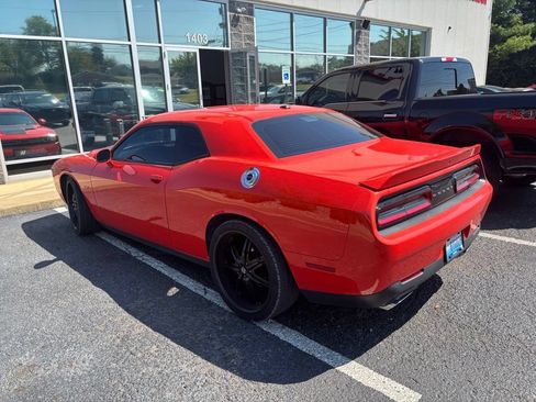 Used 2016 Dodge Challenger R/T w/ Sound Group RWD image 6