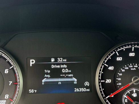 Used 2023 Hyundai Santa Fe SEL w/ Cargo Package image 20