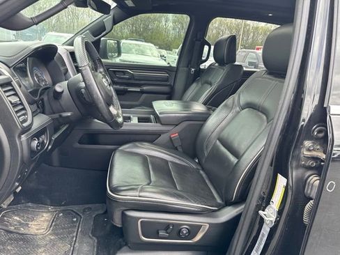 Used 2019 RAM 1500 Limited AWD/4WD image 12