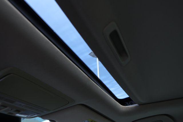 Used 2014 Honda Accord Touring image 18
