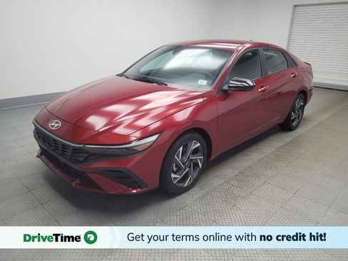 Used 2025 Hyundai Elantra SEL FWD image 1