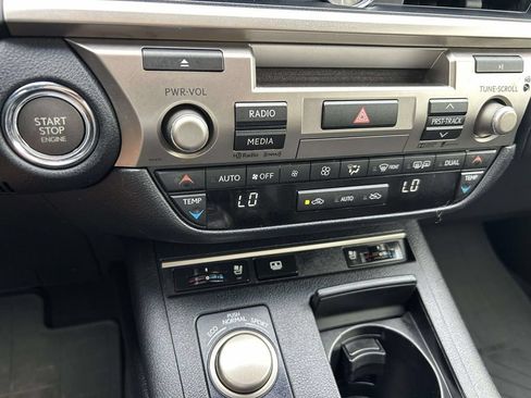 Used 2015 Lexus ES 350 w/ Luxury Package FWD image 22