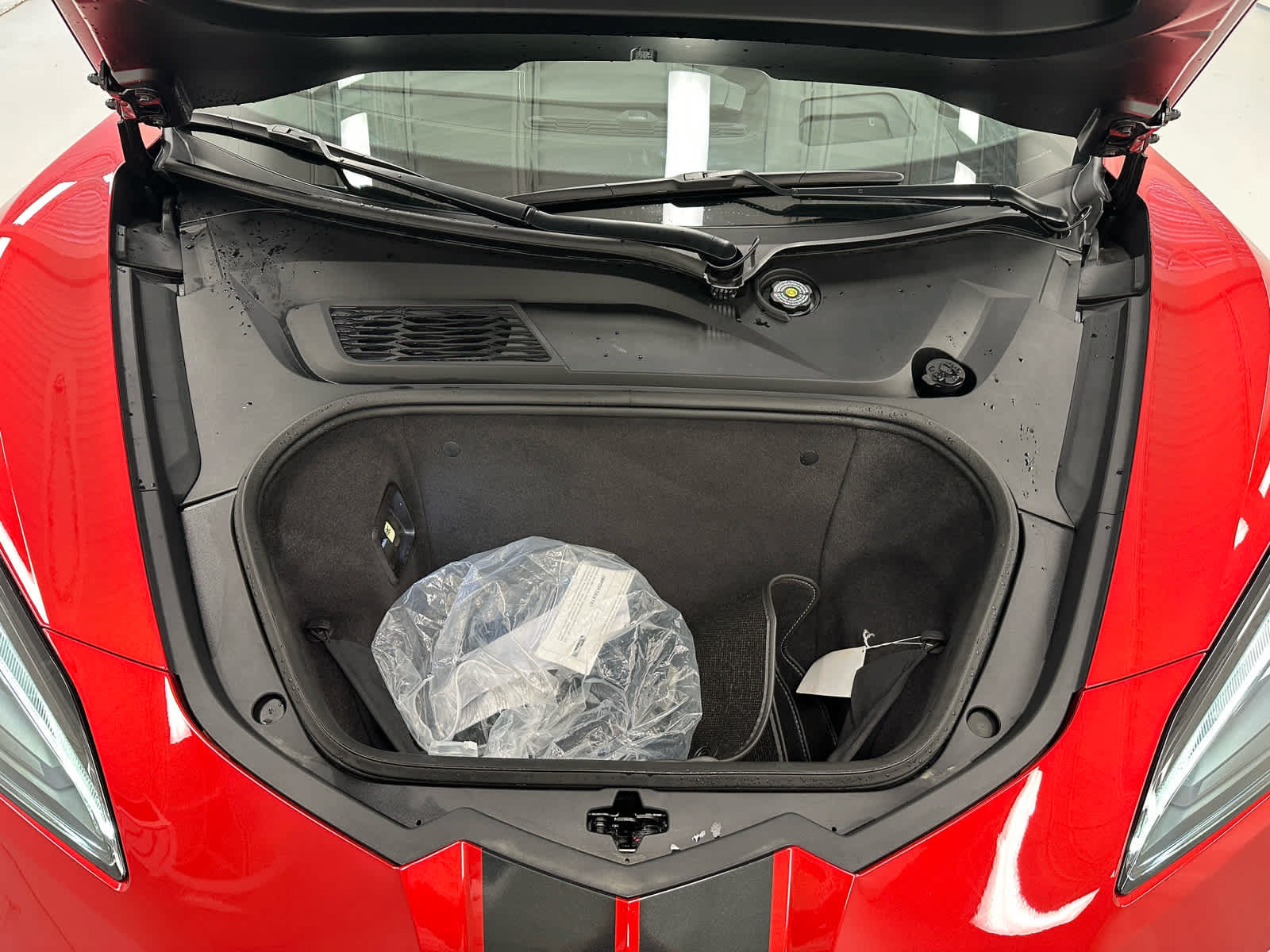 Used 2022 Chevrolet Corvette Stingray Preferred Cpe w/ Z51 Performance Package RWD image 35