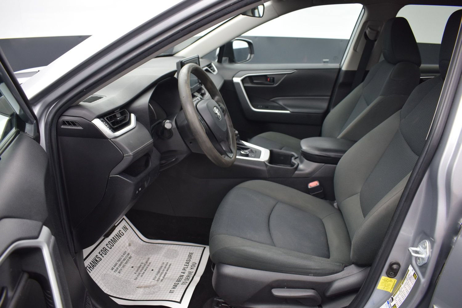 Used 2022 Toyota RAV4 LE AWD/4WD image 13