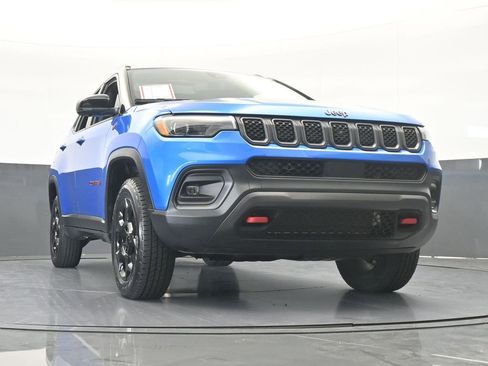Used 2023 Jeep Compass Trailhawk w/ Trailhawk Elite Group image 64