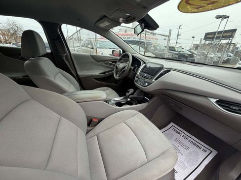 Used 2022 Chevrolet Malibu LT FWD image 23