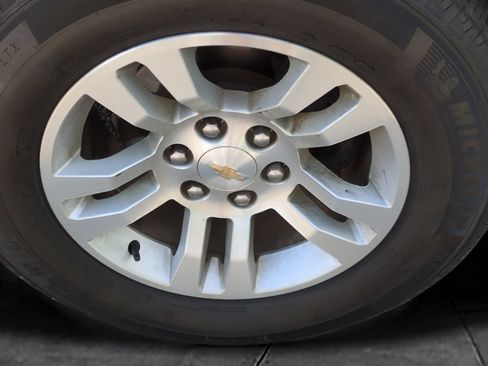Used 2020 Chevrolet Tahoe LT RWD image 11