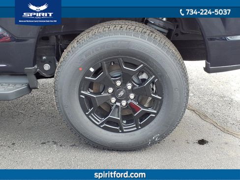 New 2025 Ford F150 Lightning XLT image 7