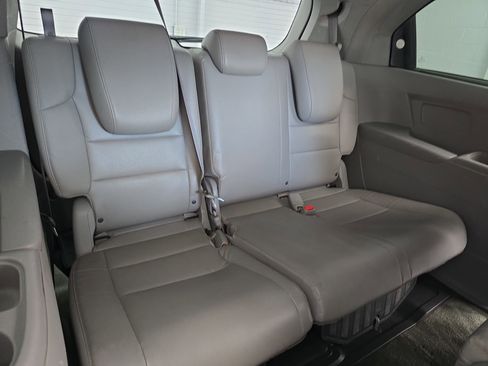 Used 2014 Honda Odyssey EX-L image 12