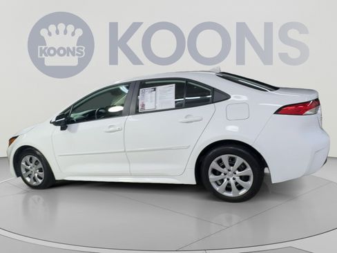 Used 2023 Toyota Corolla LE FWD image 8