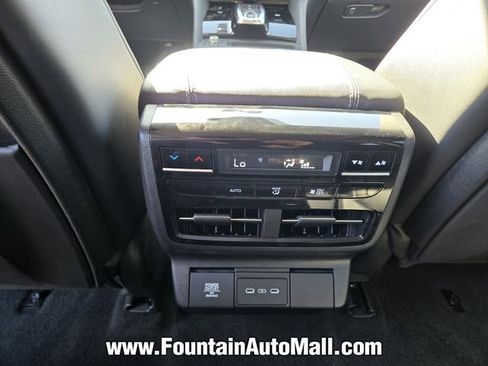 Certified 2025 Acura MDX w/ Technology Package image 14