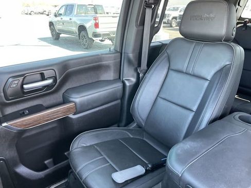 Used 2023 Chevrolet Silverado 2500 High Country w/ LPO, Hitch Package AWD/4WD image 25
