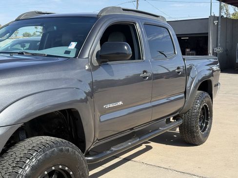 Used 2013 Toyota Tacoma PreRunner w/ TRD Off-Road Pkg RWD image 13