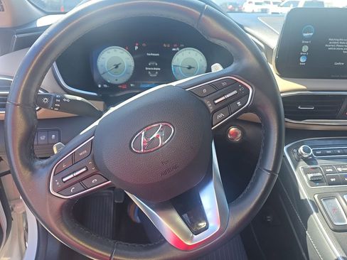 Used 2022 Hyundai Santa Fe SEL w/ Convenience + Premium Package FWD image 13