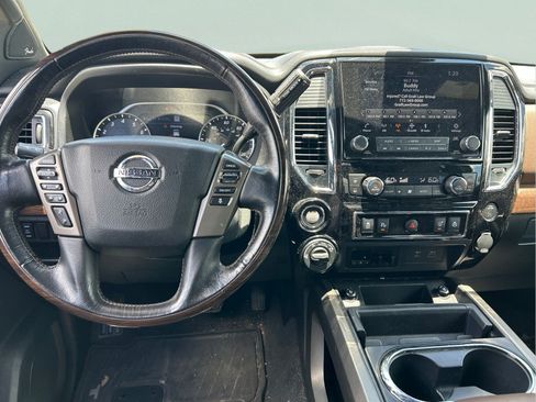 Used 2021 Nissan Titan Platinum Reserve w/ Moonroof Package AWD/4WD image 23