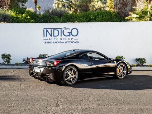 Used 2011 Ferrari 458 Italia Coupe image 6