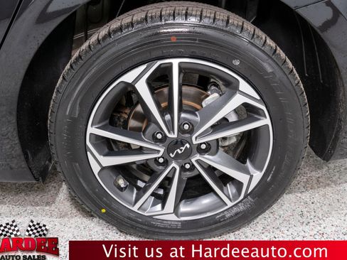 Used 2024 Kia Forte LXS image 10