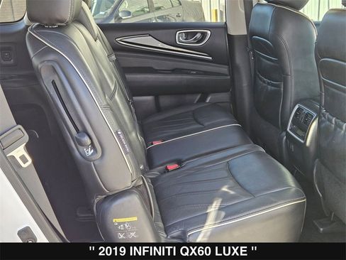 Used 2019 INFINITI QX60 Luxe w/ Essential Package image 28