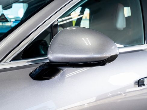 Used 2024 Genesis G90 3.5T image 20