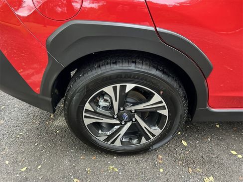 Certified 2025 Subaru Crosstrek 2.0i Premium image 12
