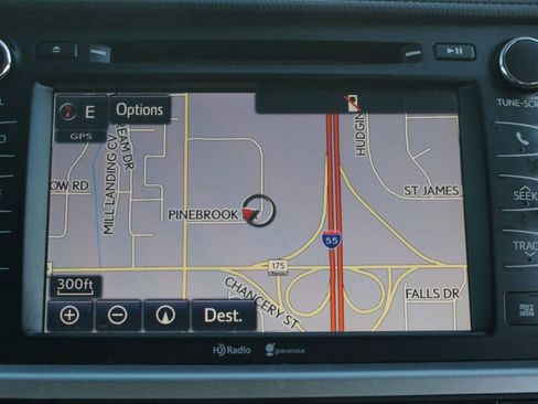 Used 2015 Toyota Highlander XLE image 7