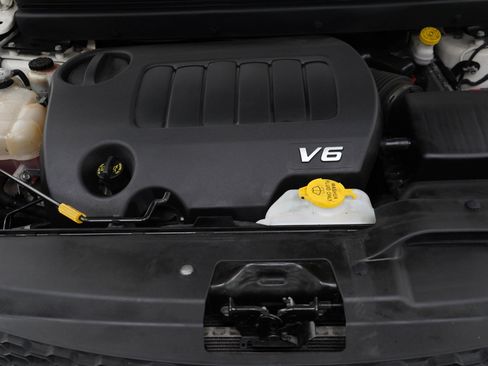 Used 2019 Dodge Journey Crossroad image 25