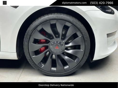 Used 2022 Tesla Model 3 Performance image 38