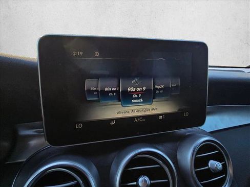 Used 2018 Mercedes-Benz GLC 300 4MATIC image 13