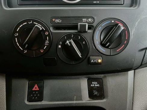 Used 2015 Nissan NV200 FWD image 15