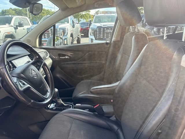 Used 2020 Buick Encore Preferred FWD image 12