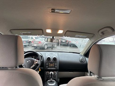 Used 2015 Nissan Rogue S w/ Convenience Package image 21