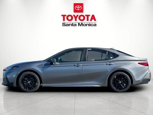 New 2026 Toyota Camry SE FWD image 8