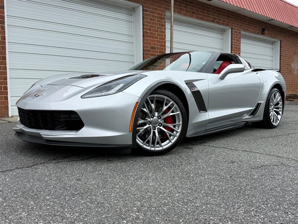 Used 2018 Chevrolet Corvette Z06 w/ Battery Protection Package RWD image 7
