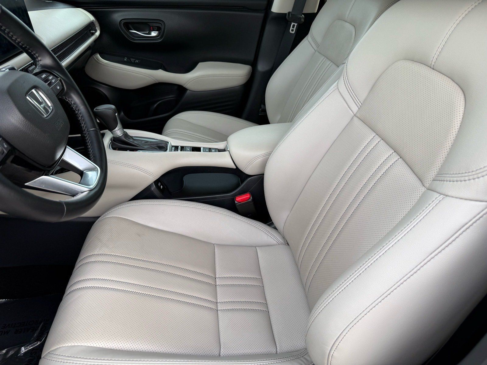 Certified 2026 Honda HR-V EX-L image 14
