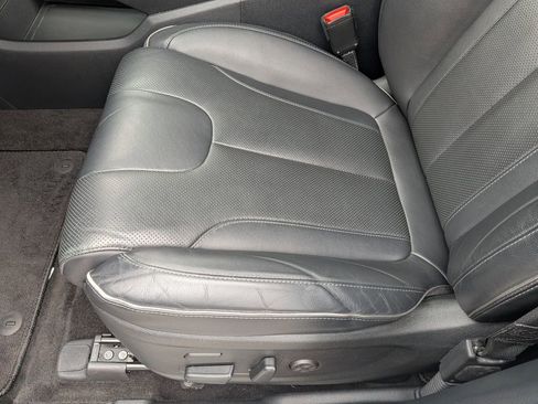 Used 2022 Hyundai Santa Fe Limited image 22