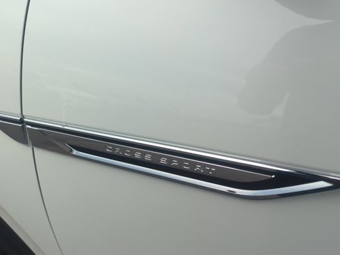 New 2026 Volkswagen Atlas Cross Sport SE image 22